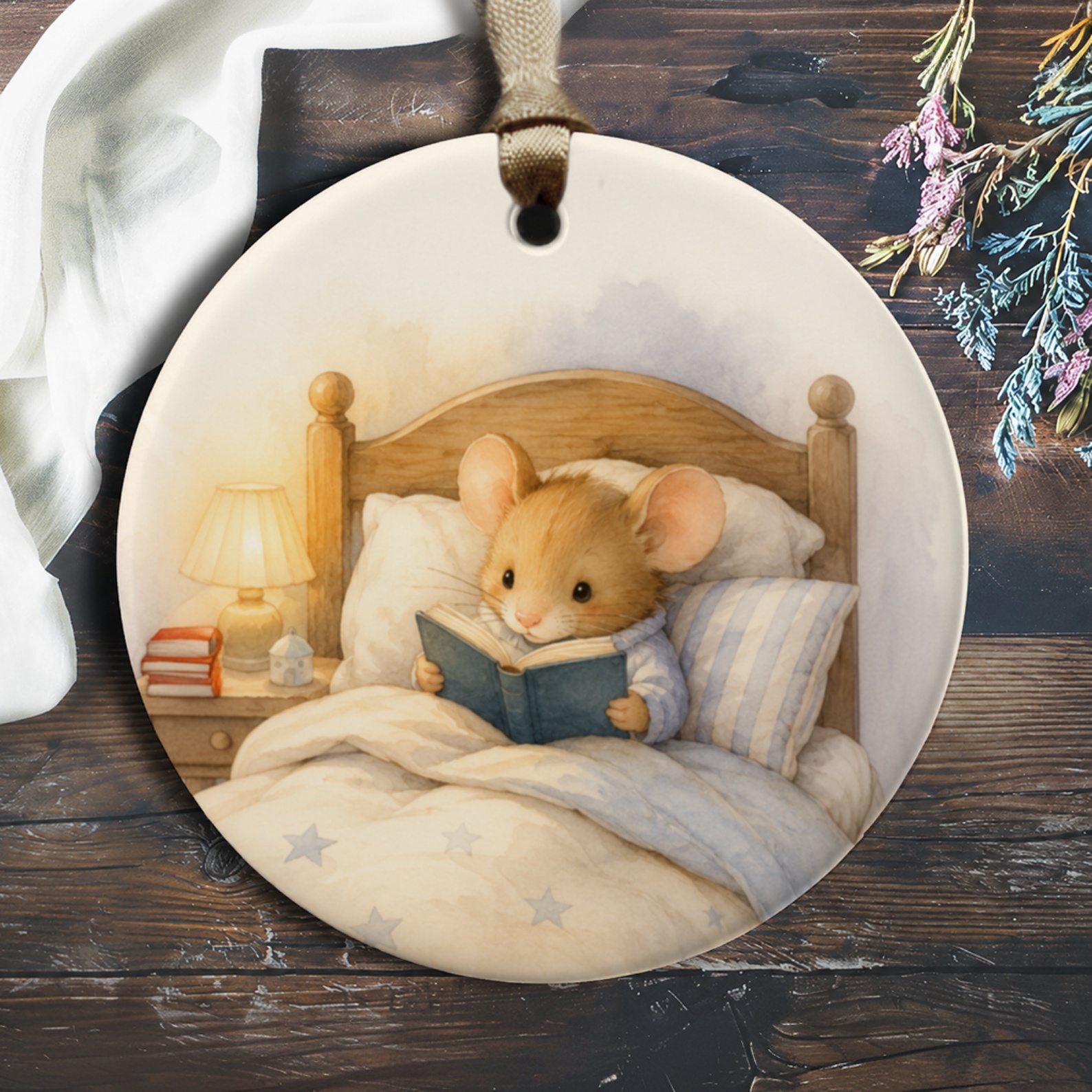 Mouse Reading Book Ornament Cute Animal Decor For Kids Room Nursery Decor Bedtime Story Ornament Gift O484
