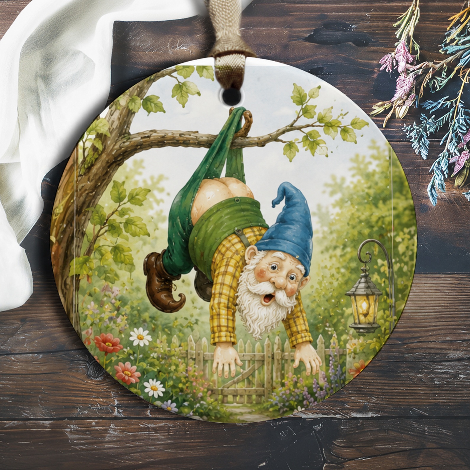 Funny Garden Gnome Ornament Whimsical Outdoor Decor Cute Hanging Gnome Decoration For Garden Lovers Unique Yard Art O726