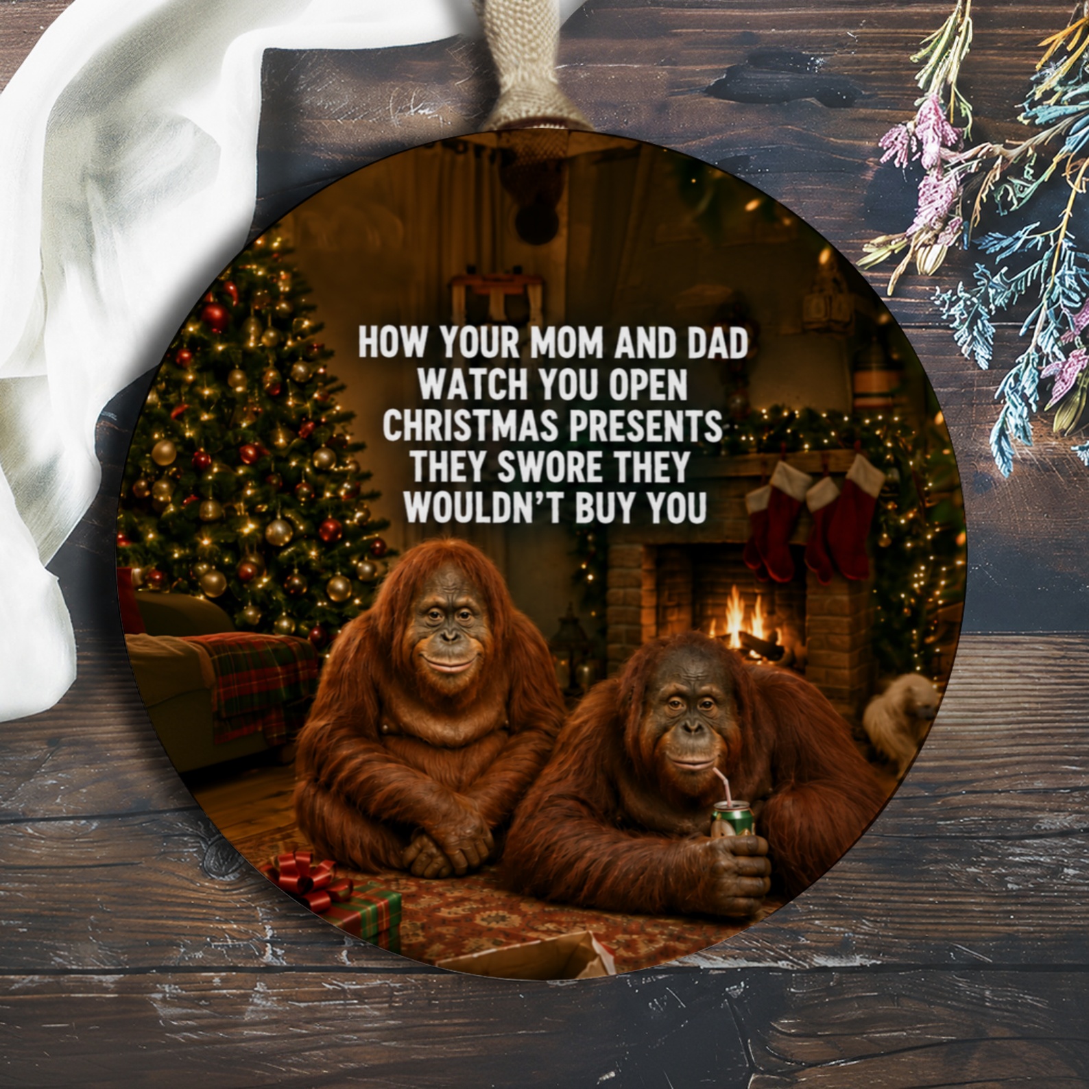 How Your Mom And Dad Watch You Open Christmas Presents Funny Christmas Ornament Holiday Decor Cute Animal Tree Decoration O806