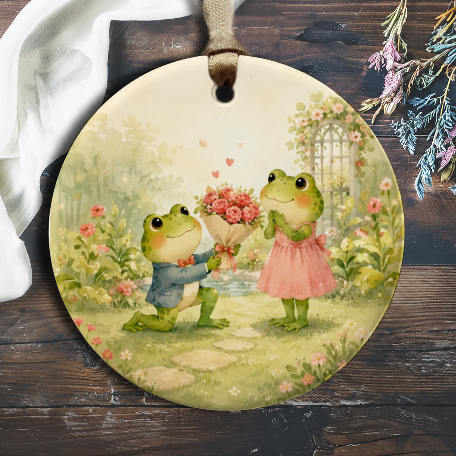 Frog Couple Wedding Ornament Cute Romantic Gift For Newlyweds Engagement Keepsake Garden Lover Anniversary Decor O902